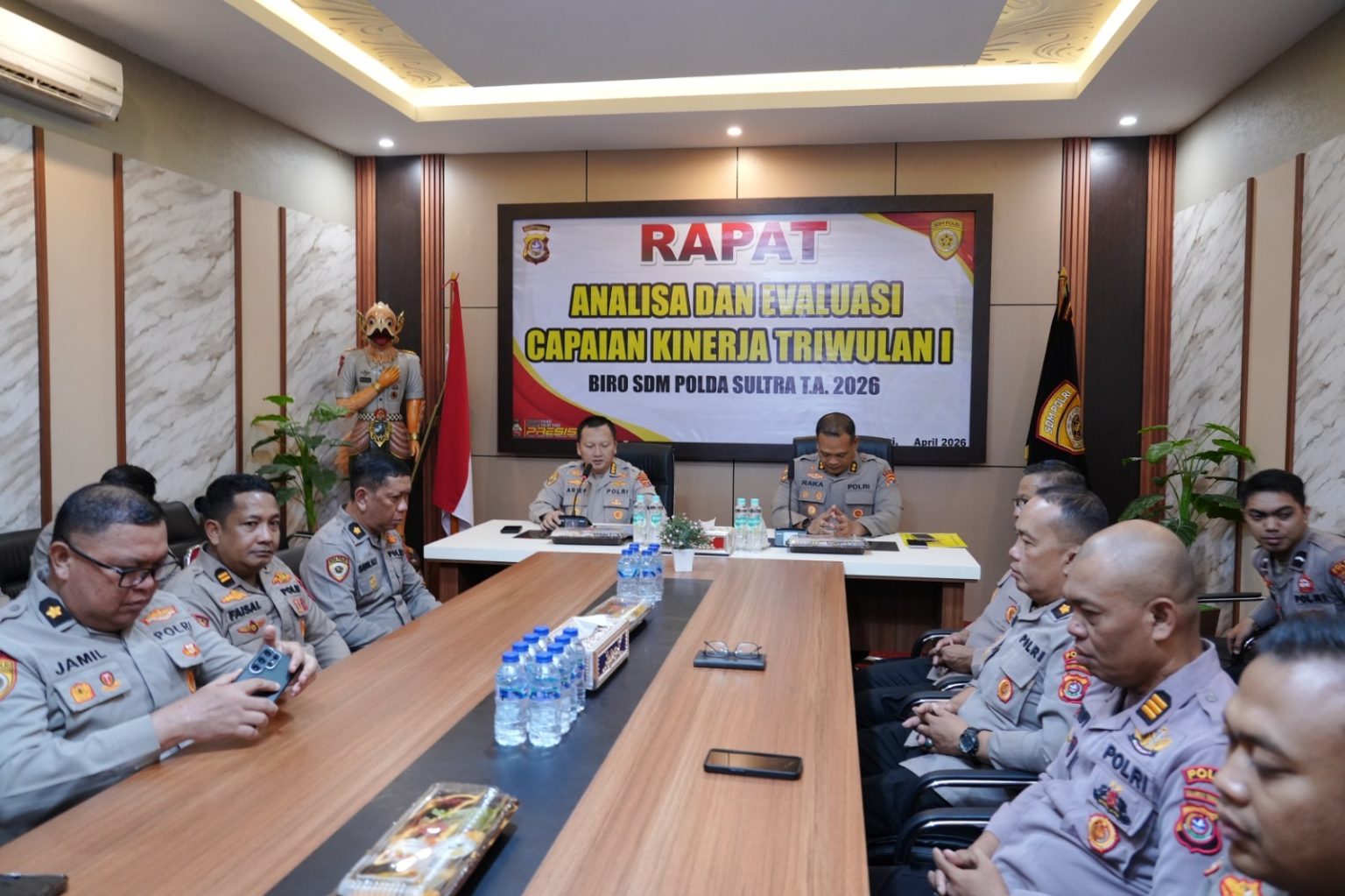 Rapat Analisa dan Evaluasi Capaian Kinerja Biro SDM Polda Sultra Triwulan I T.A. 2026
